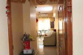 Shriram Shreyas - Fully furnished spacious 2 bedroom apartment with free wifi, netflix and amazon prime streaming services along with car parking